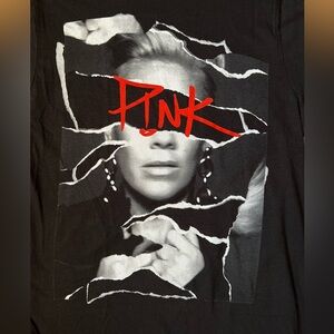 PINK “Beautiful Trauma World Tour” TShirt
